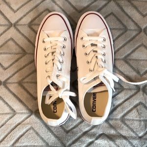 Men’s Converse shoe